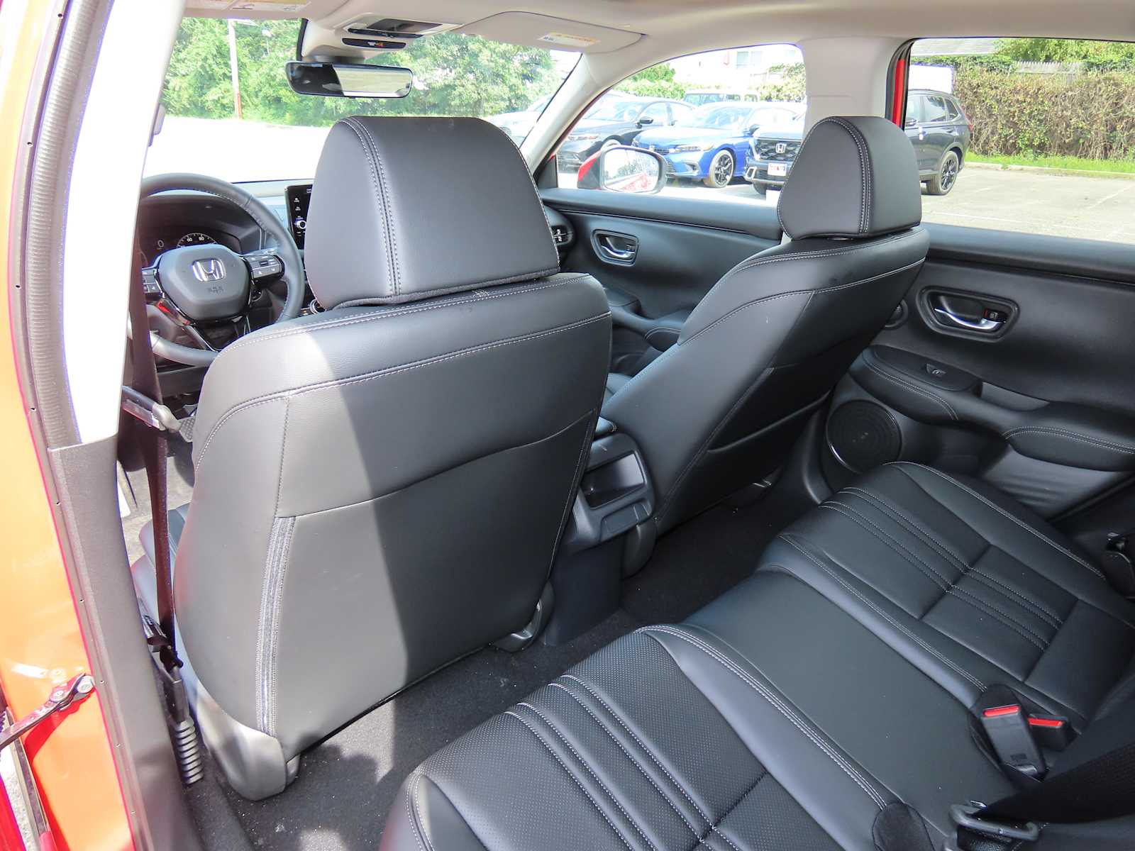 2025 Honda HR-V EX-L 14