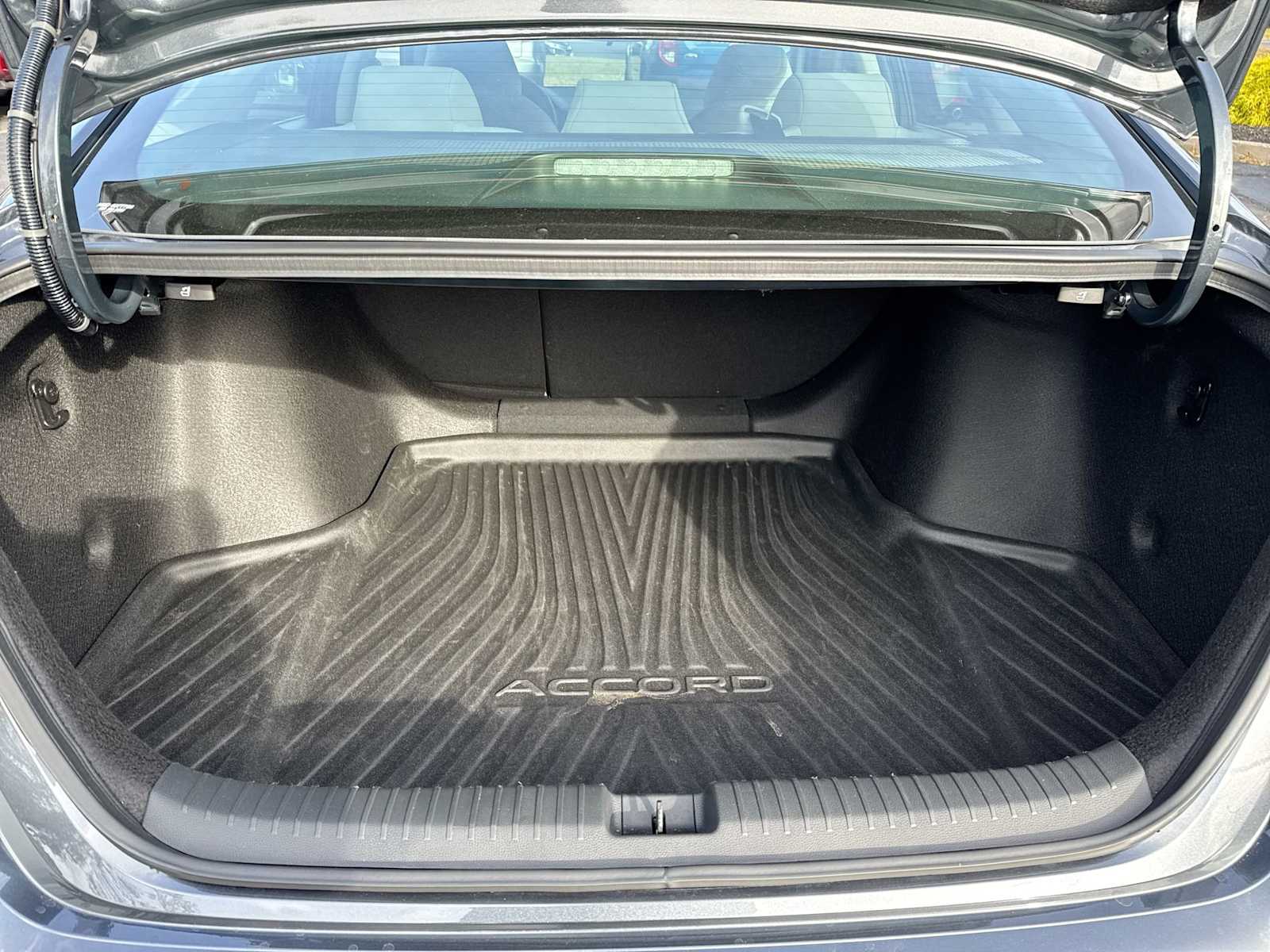 Thumbnail: 2024 Honda Accord - 32