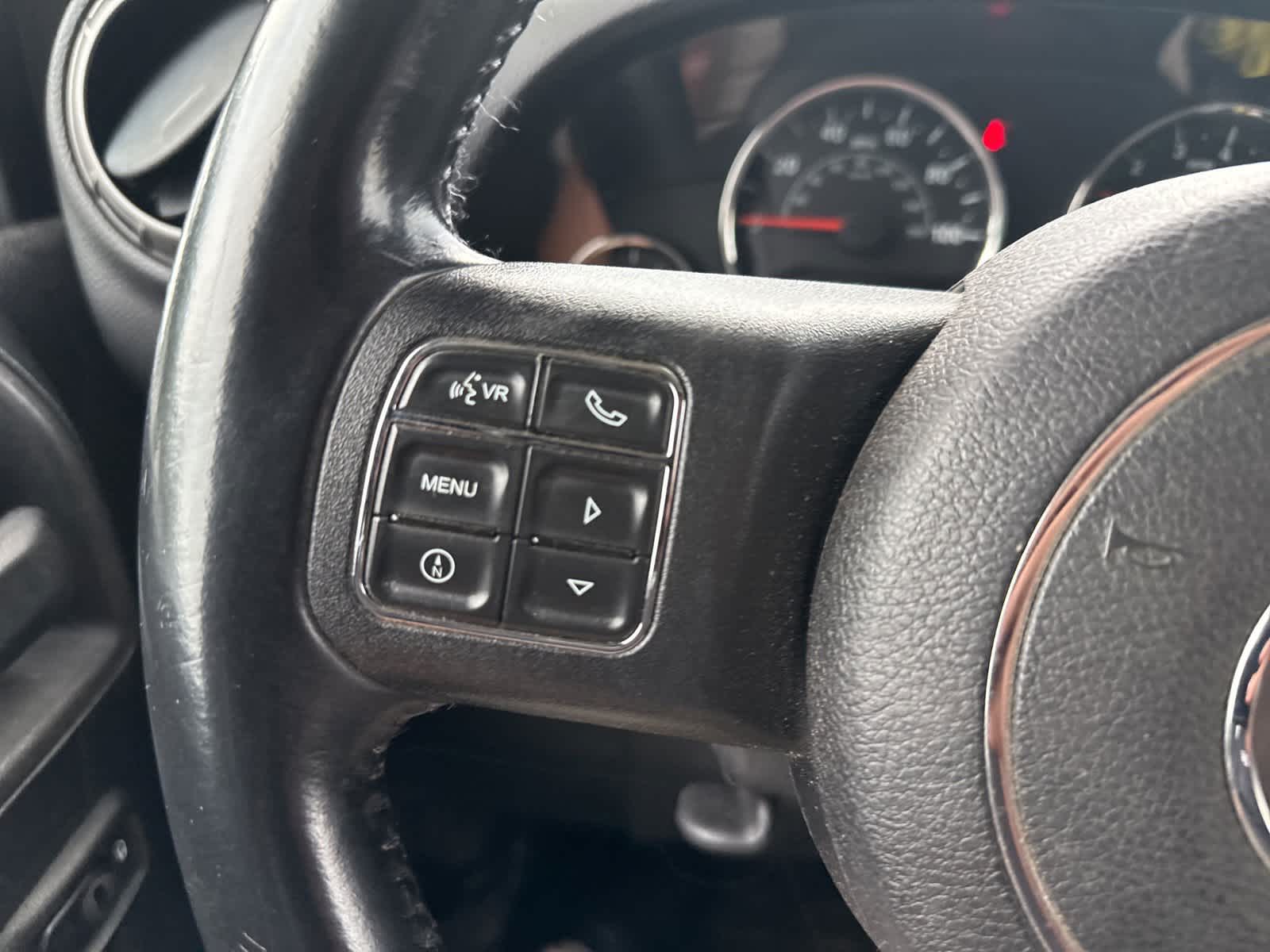 Thumbnail: 2014 Jeep Wrangler - 10