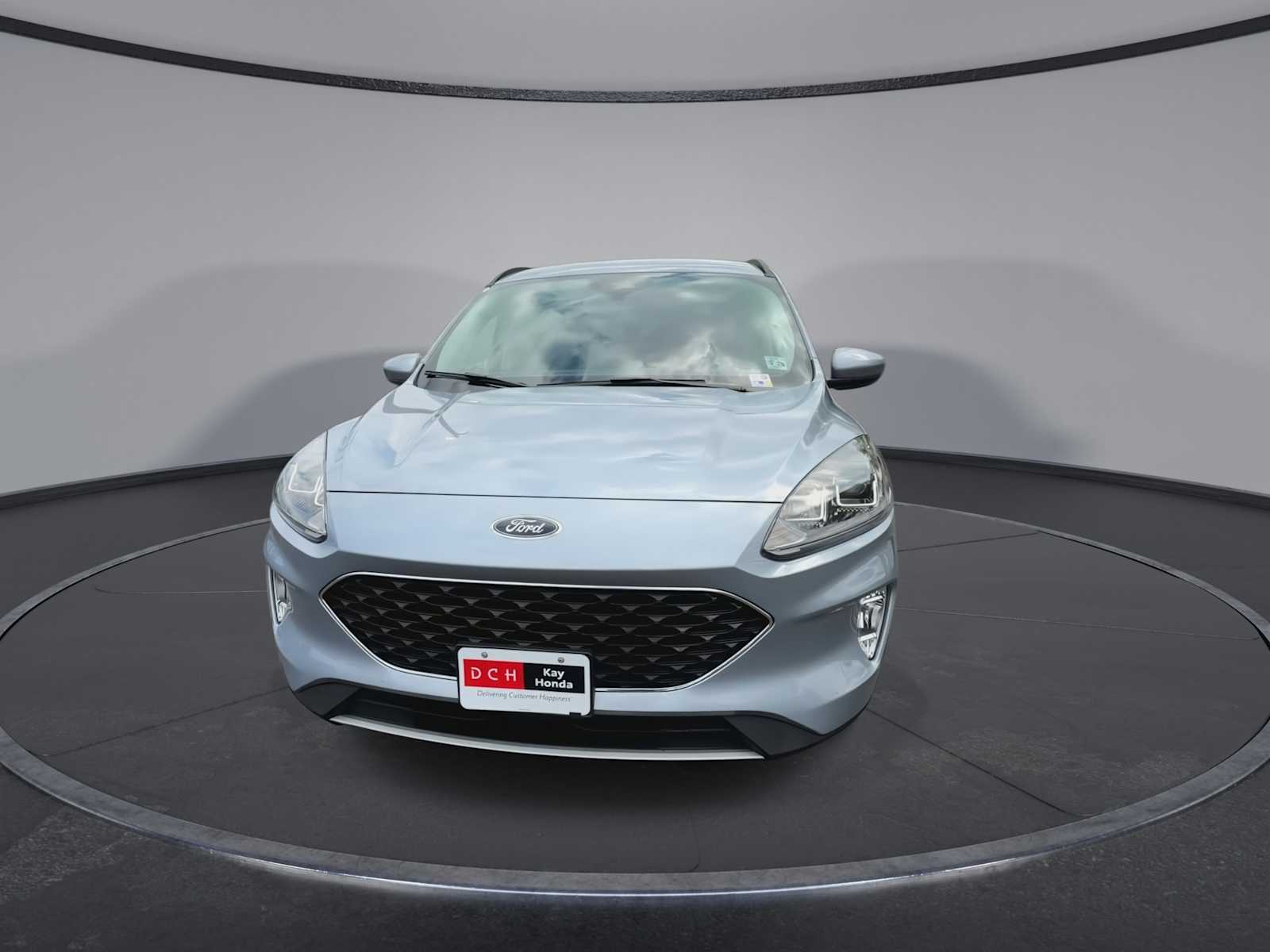 Thumbnail: 2022 Ford Escape - 3