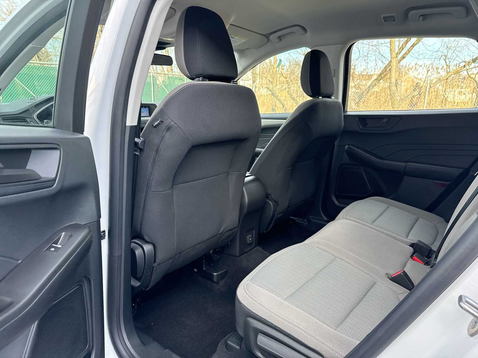 Thumbnail: 2022 Ford Escape - 12