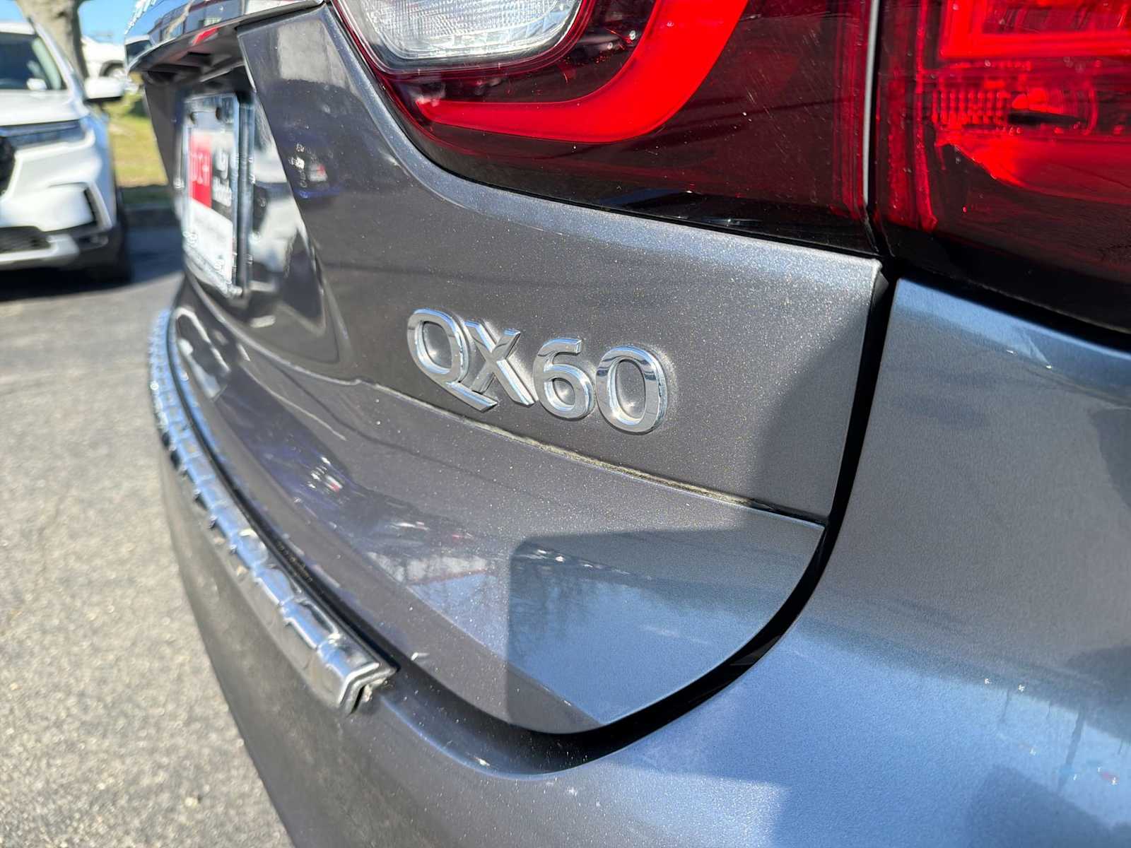 Thumbnail: 2019 INFINITI QX60 - 18