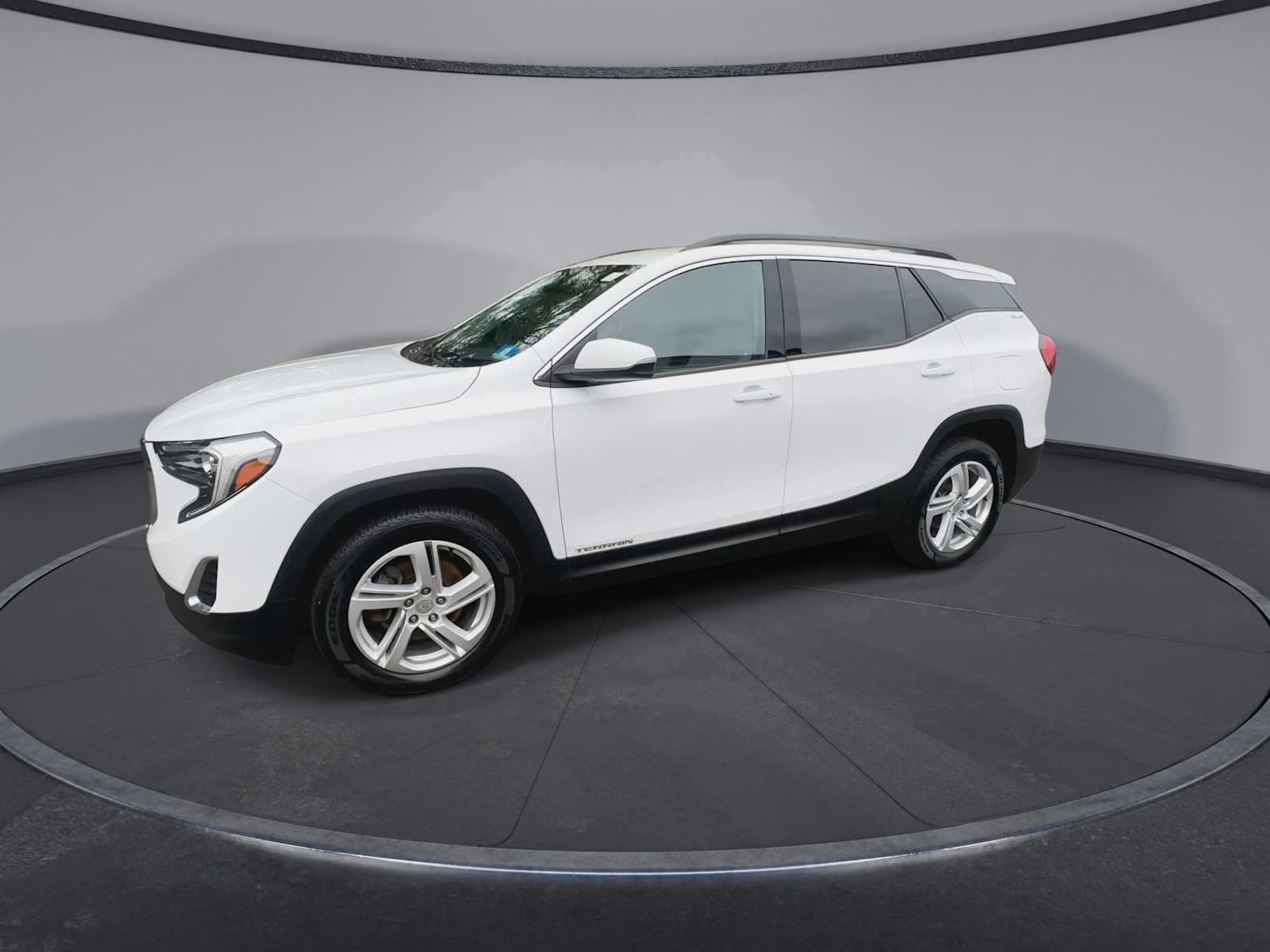 Thumbnail: 2018 GMC Terrain - 4