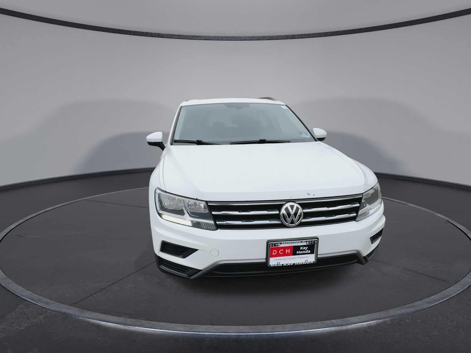 Thumbnail: 2019 Volkswagen Tiguan - 3