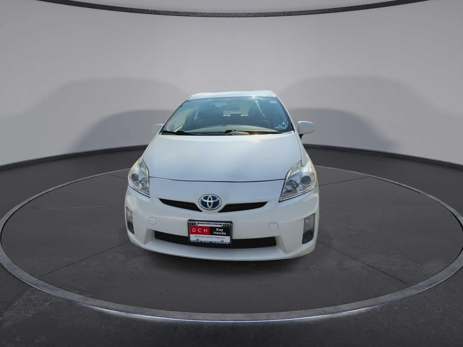 Thumbnail: 2010 Toyota Prius - 3