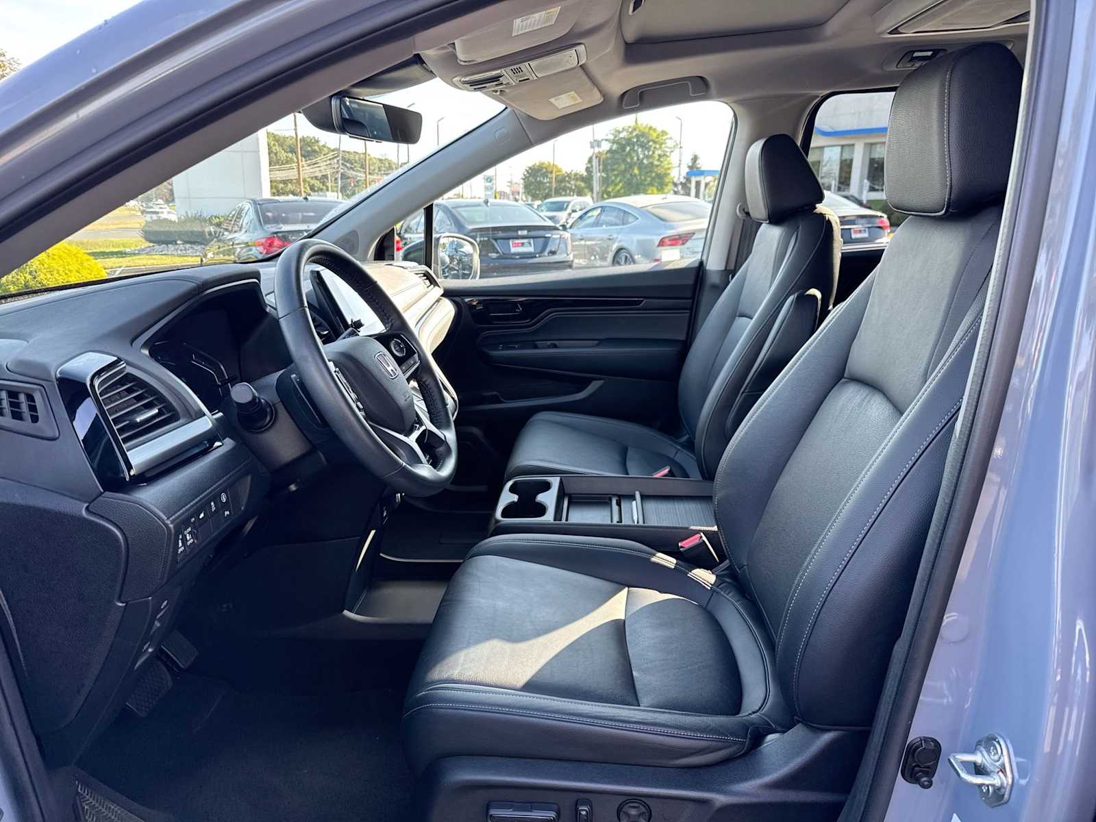 Thumbnail: 2023 Honda Odyssey - 11