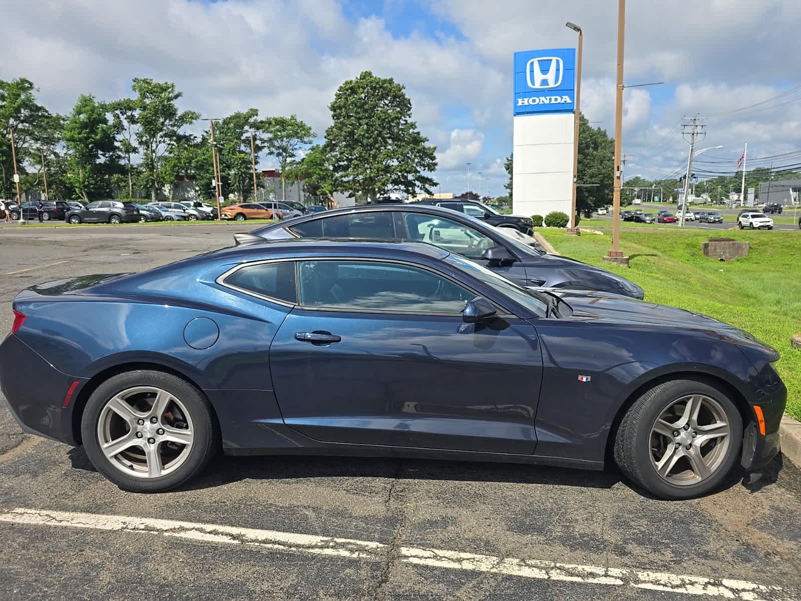 Thumbnail: 2016 Chevrolet Camaro - 9