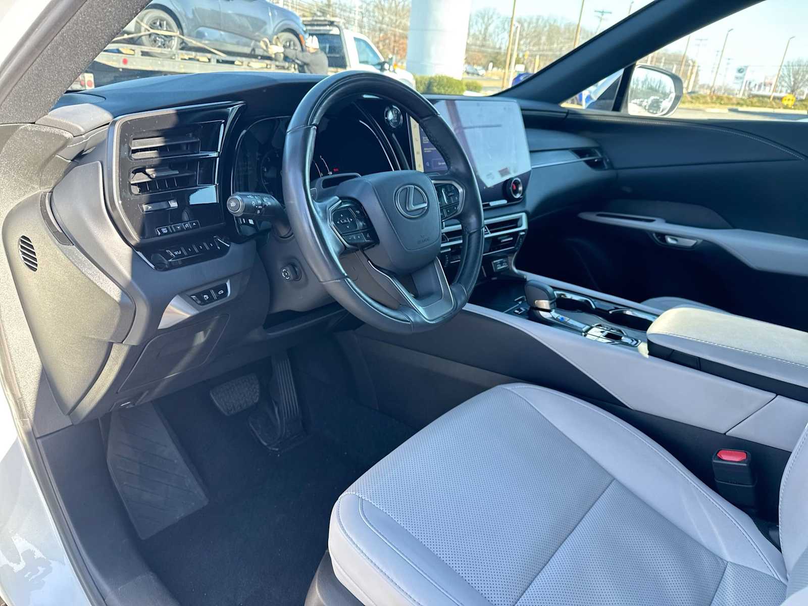 Thumbnail: 2024 Lexus RX - 10