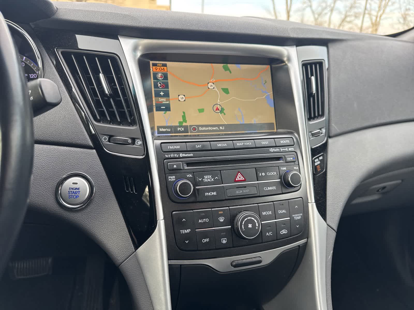 Thumbnail: 2014 Hyundai Sonata - 13