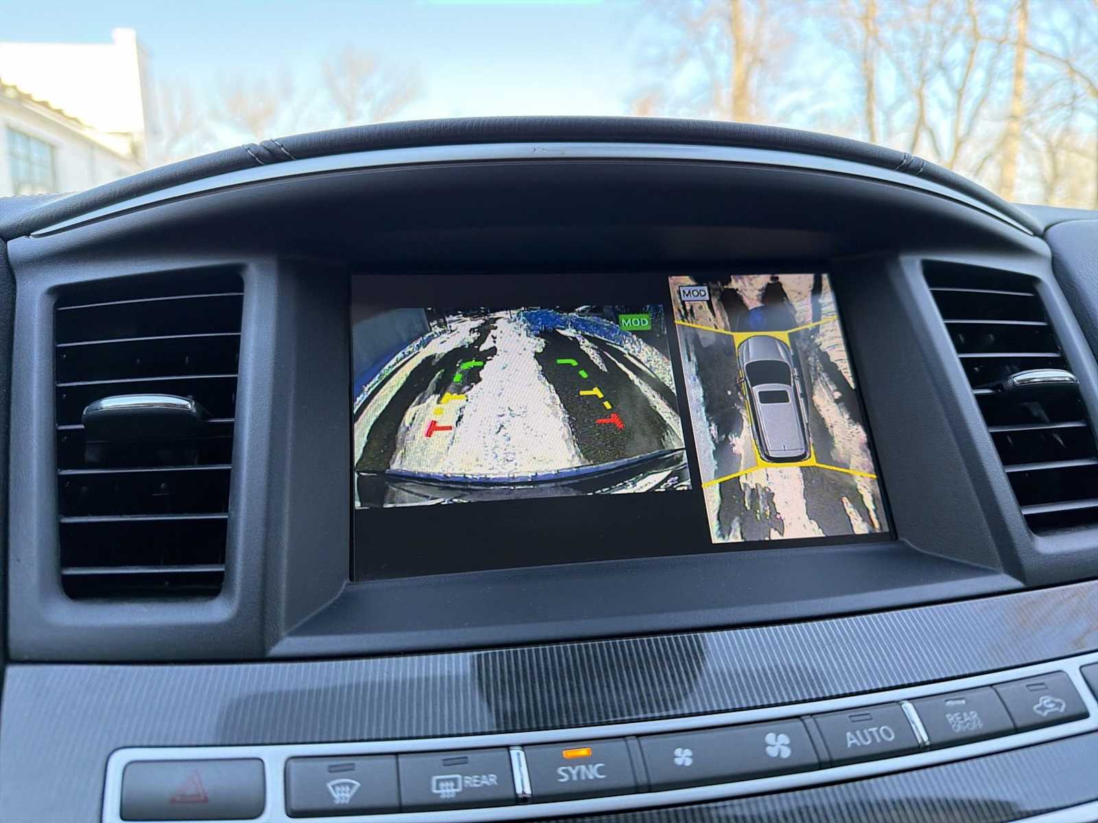 Thumbnail: 2020 INFINITI QX60 - 28