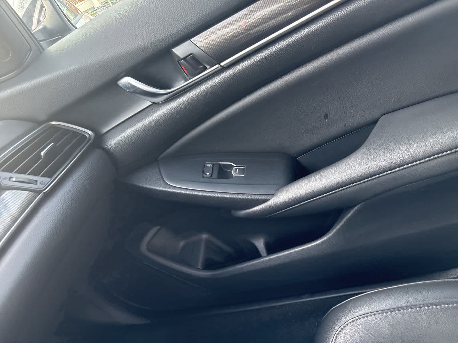 Thumbnail: 2022 Honda Accord - 14