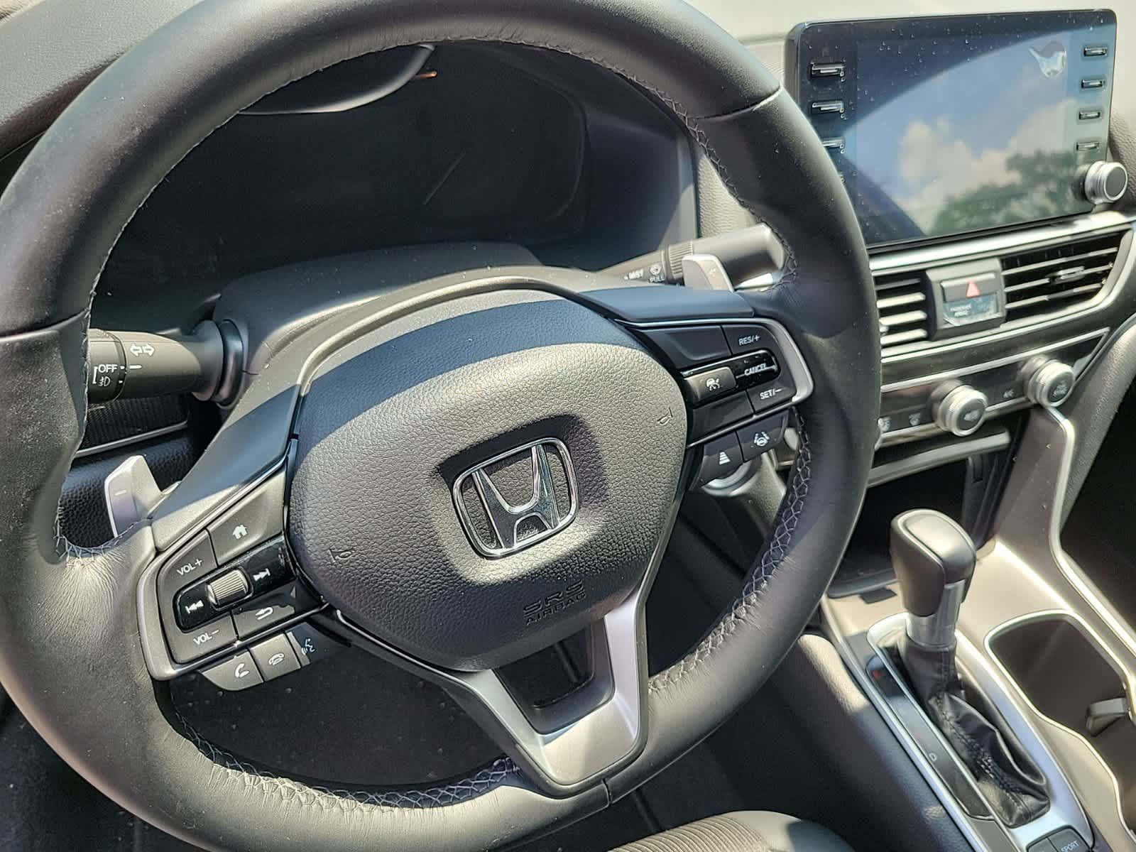Thumbnail: 2022 Honda Accord - 16