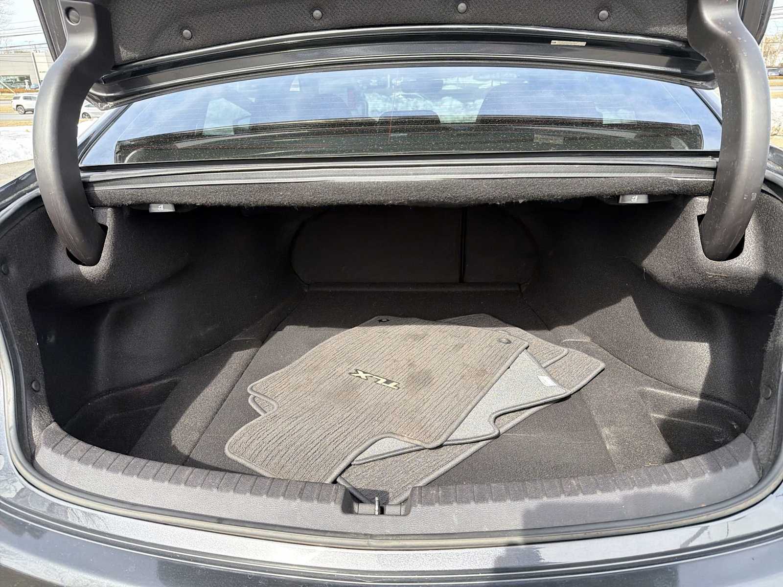 Thumbnail: 2016 Acura TLX - 33