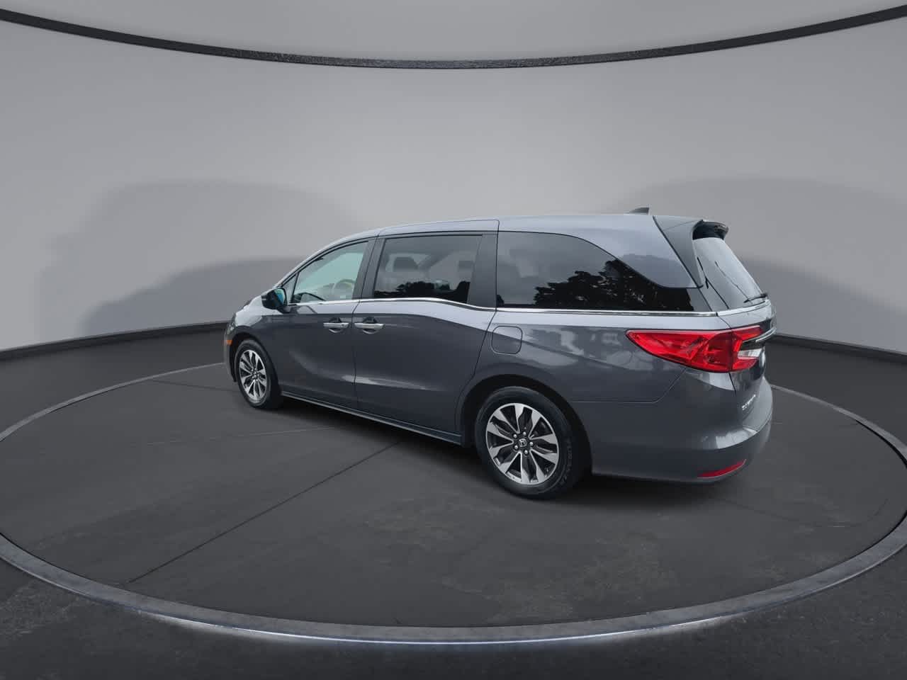 Thumbnail: 2022 Honda Odyssey - 6