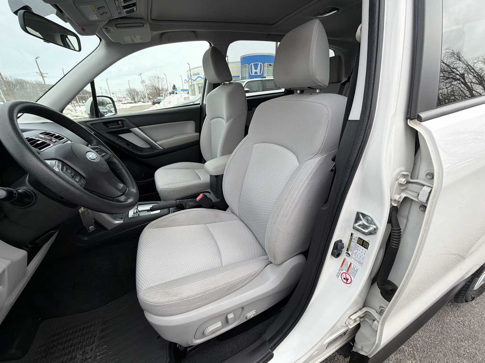 Thumbnail: 2016 Subaru Forester - 21