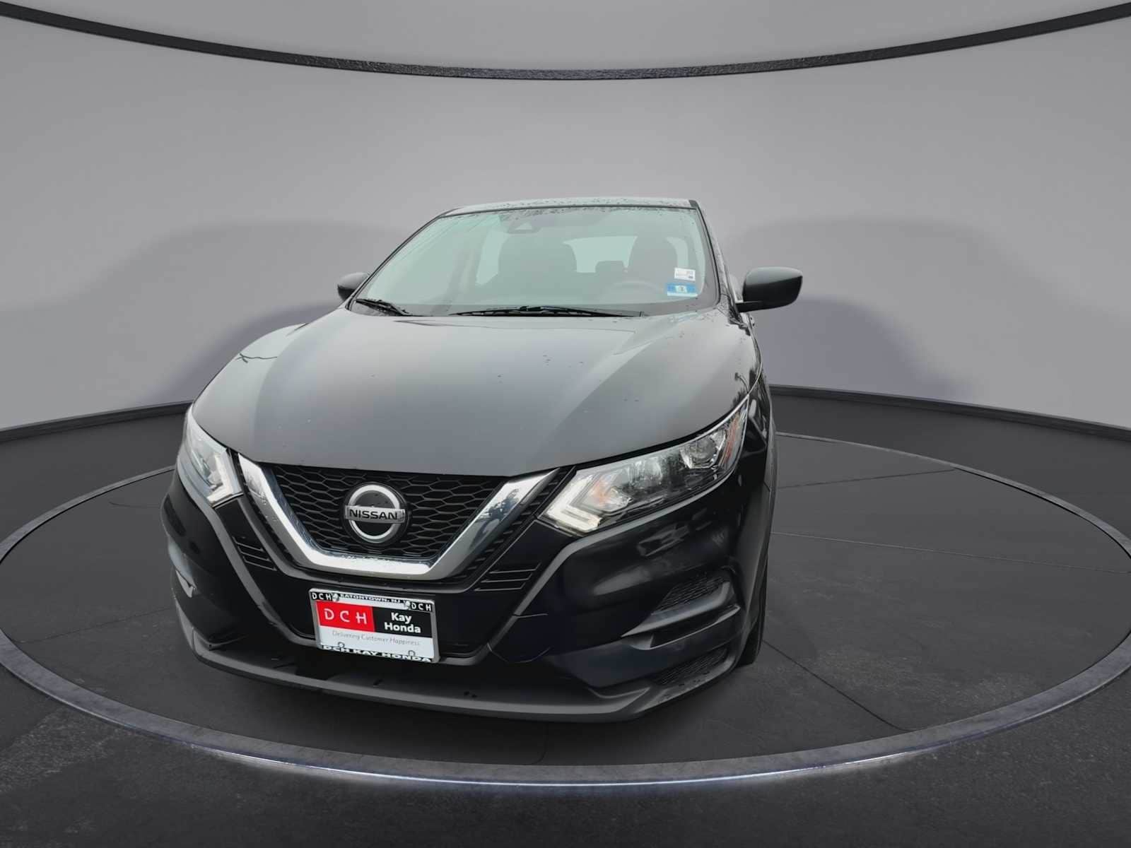 Thumbnail: 2020 Nissan Rogue Sport - 3