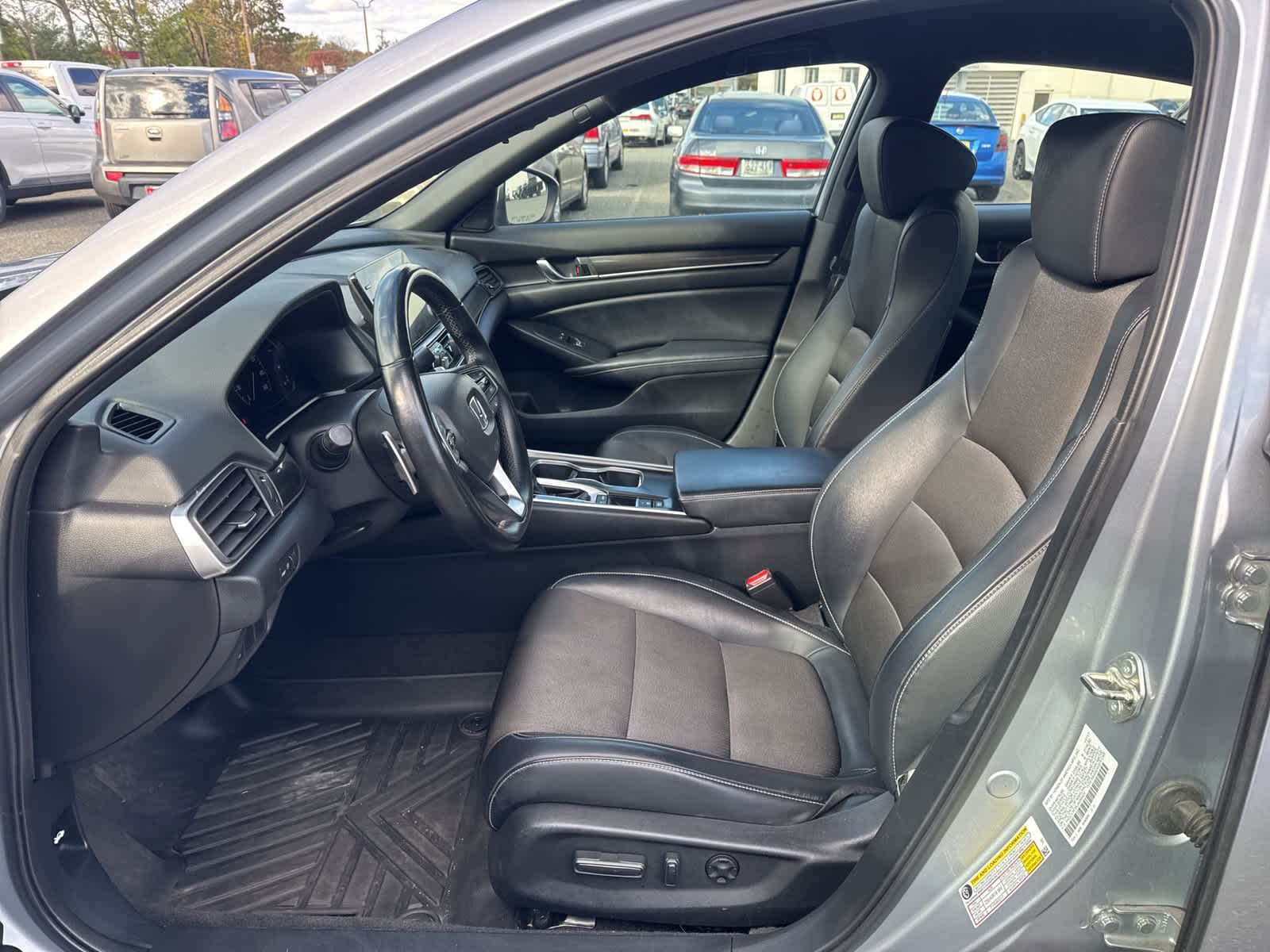 Thumbnail: 2018 Honda Accord - 12