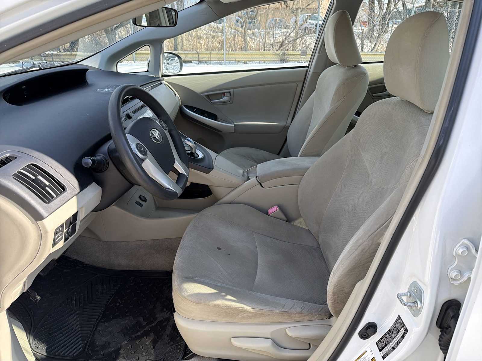 Thumbnail: 2010 Toyota Prius - 11