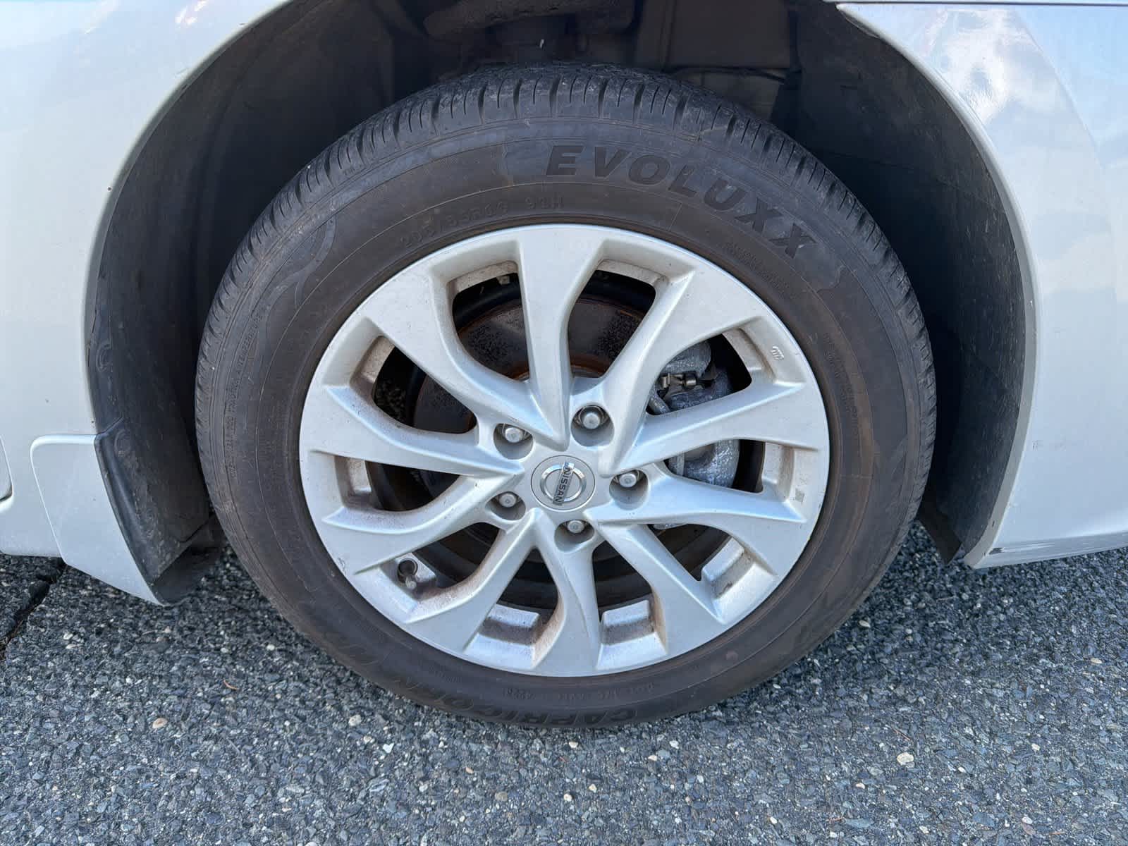 Thumbnail: 2018 Nissan Sentra - 25