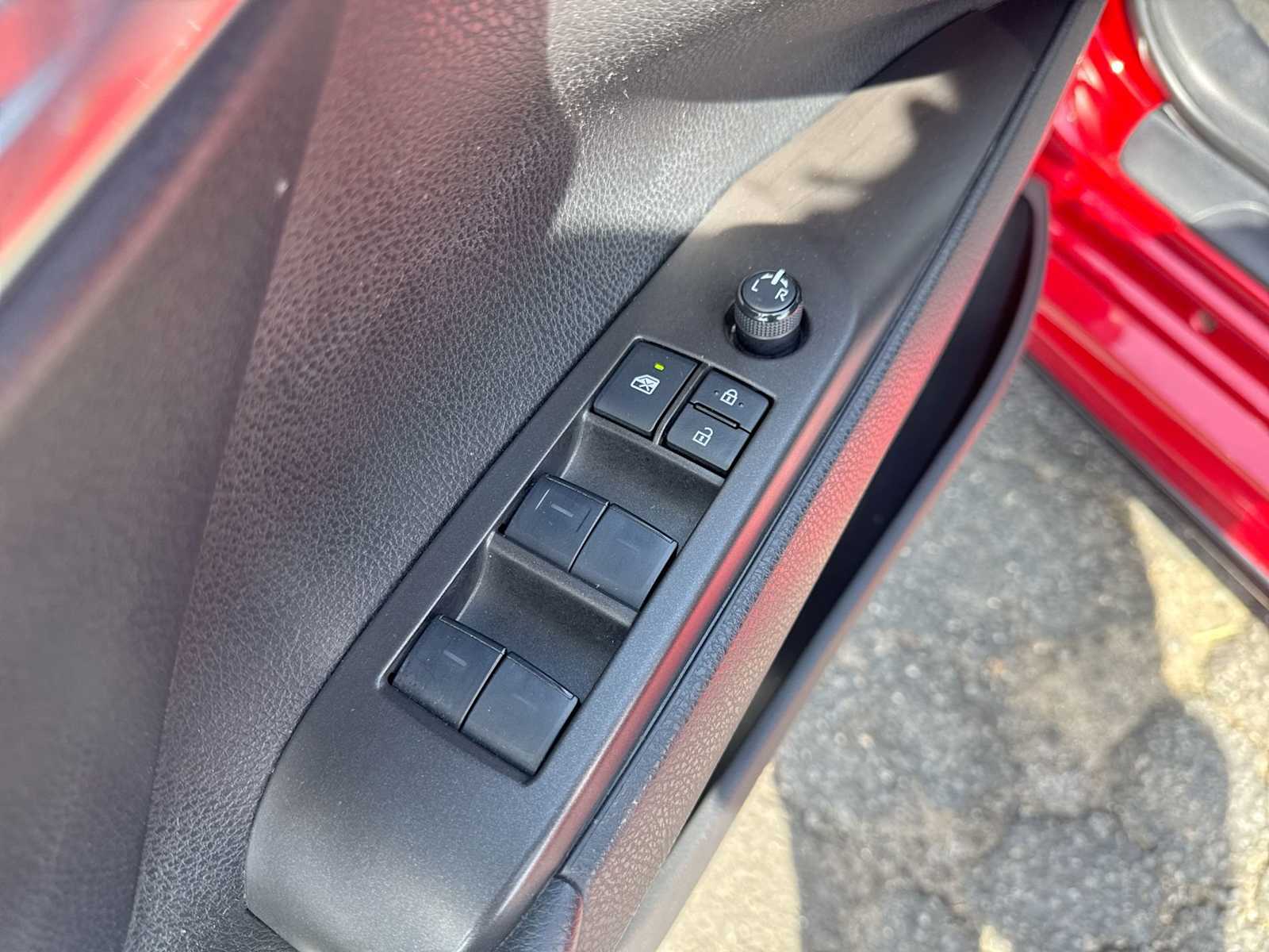 2023 Toyota Camry SE 22