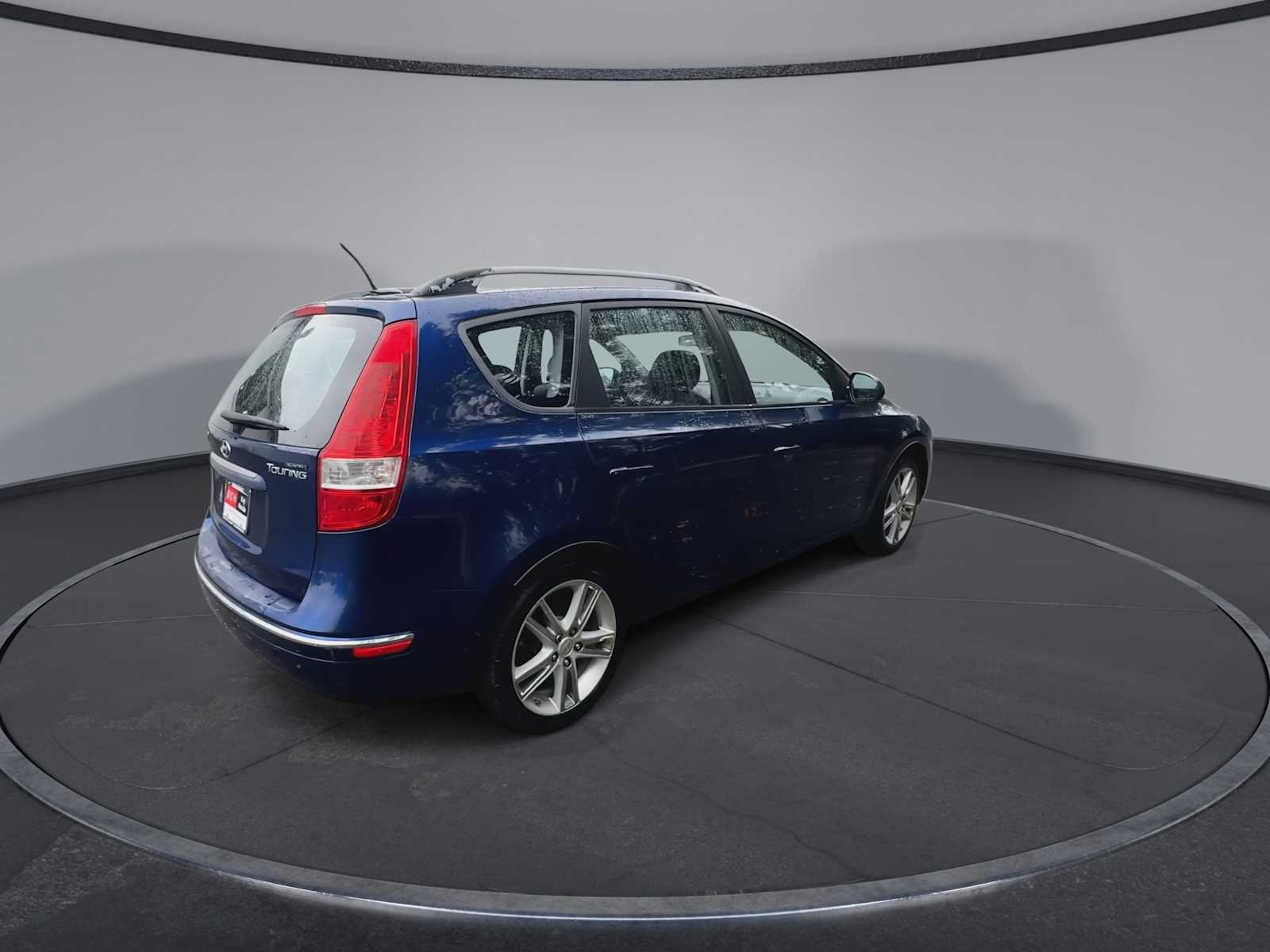 Thumbnail: 2012 Hyundai Elantra - 8