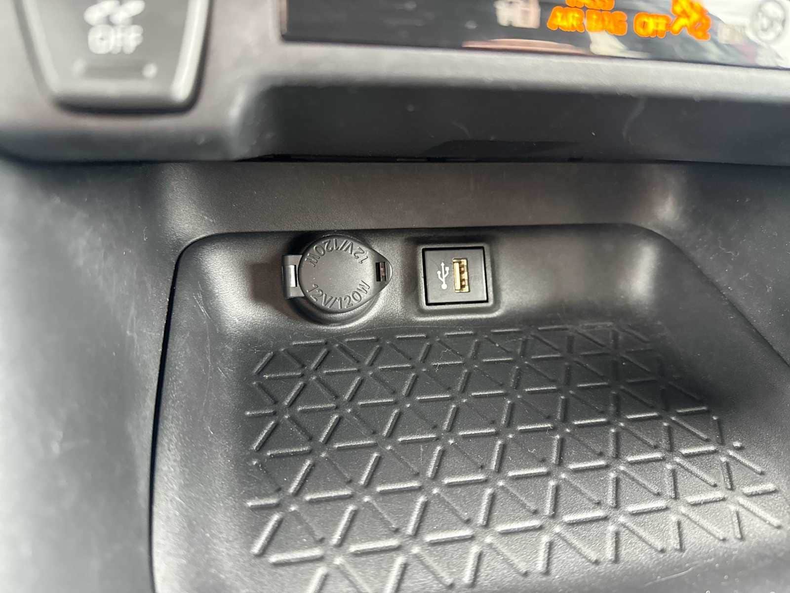 Thumbnail: 2023 Toyota RAV4 - 28