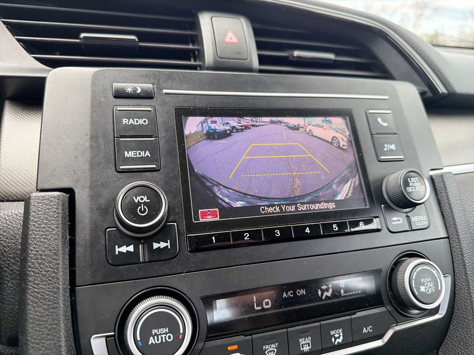 Thumbnail: 2020 Honda Civic - 27