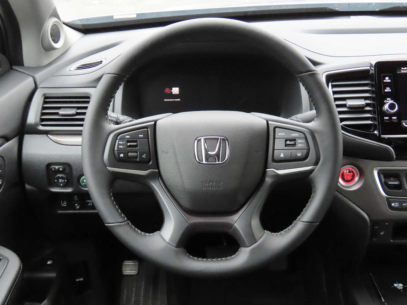 Thumbnail: 2025 Honda Ridgeline - 16