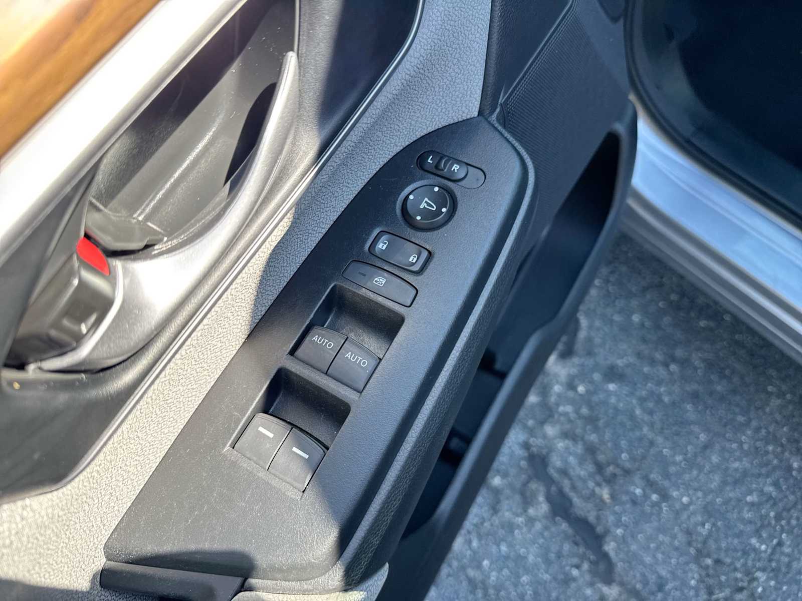 Thumbnail: 2021 Honda CR-V - 22
