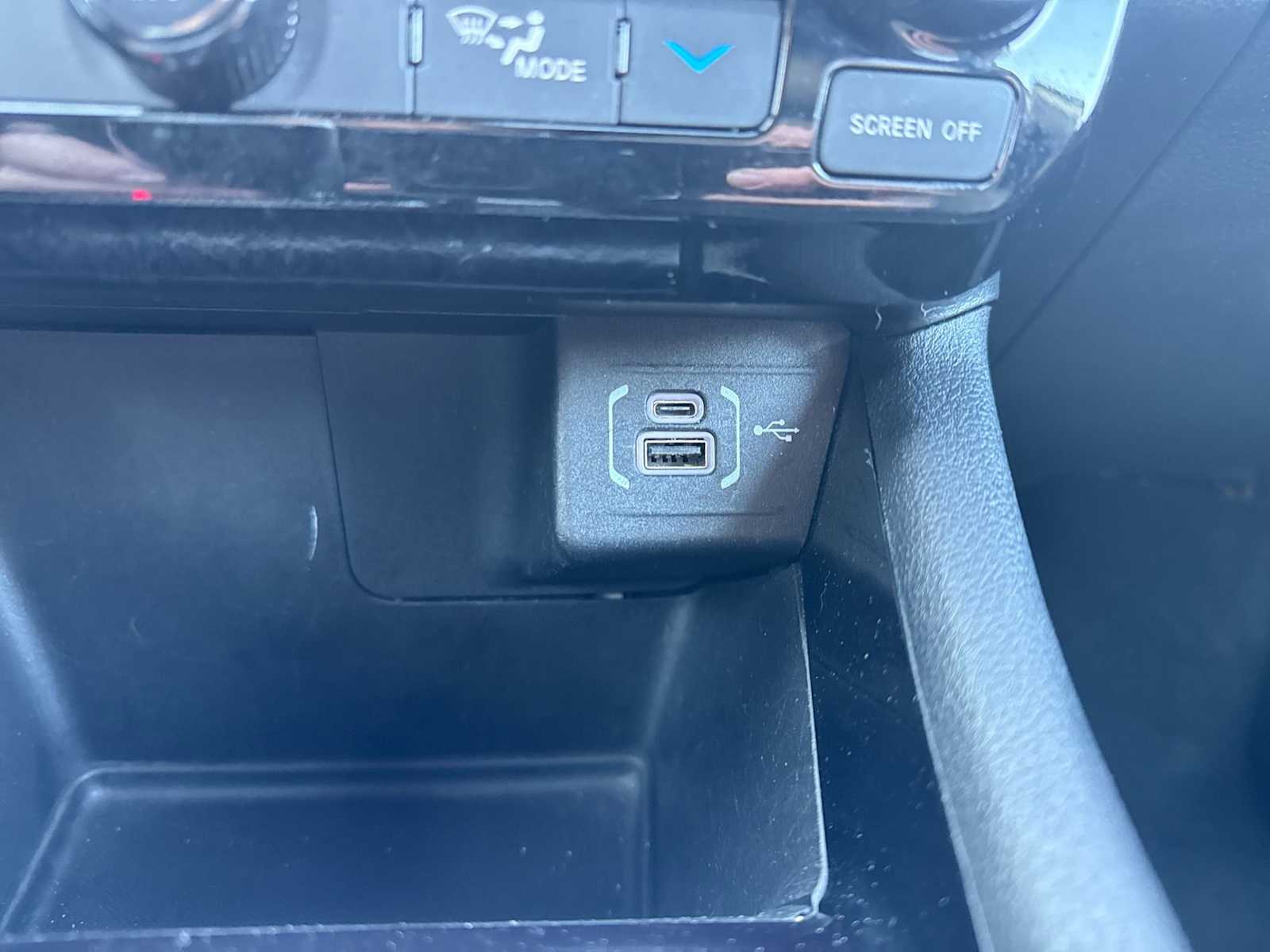 Thumbnail: 2024 Jeep Compass - 27