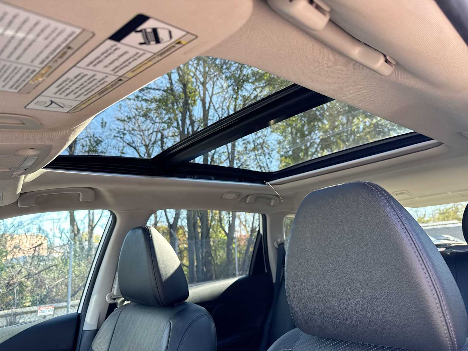 Thumbnail: 2016 Nissan Rogue - 23