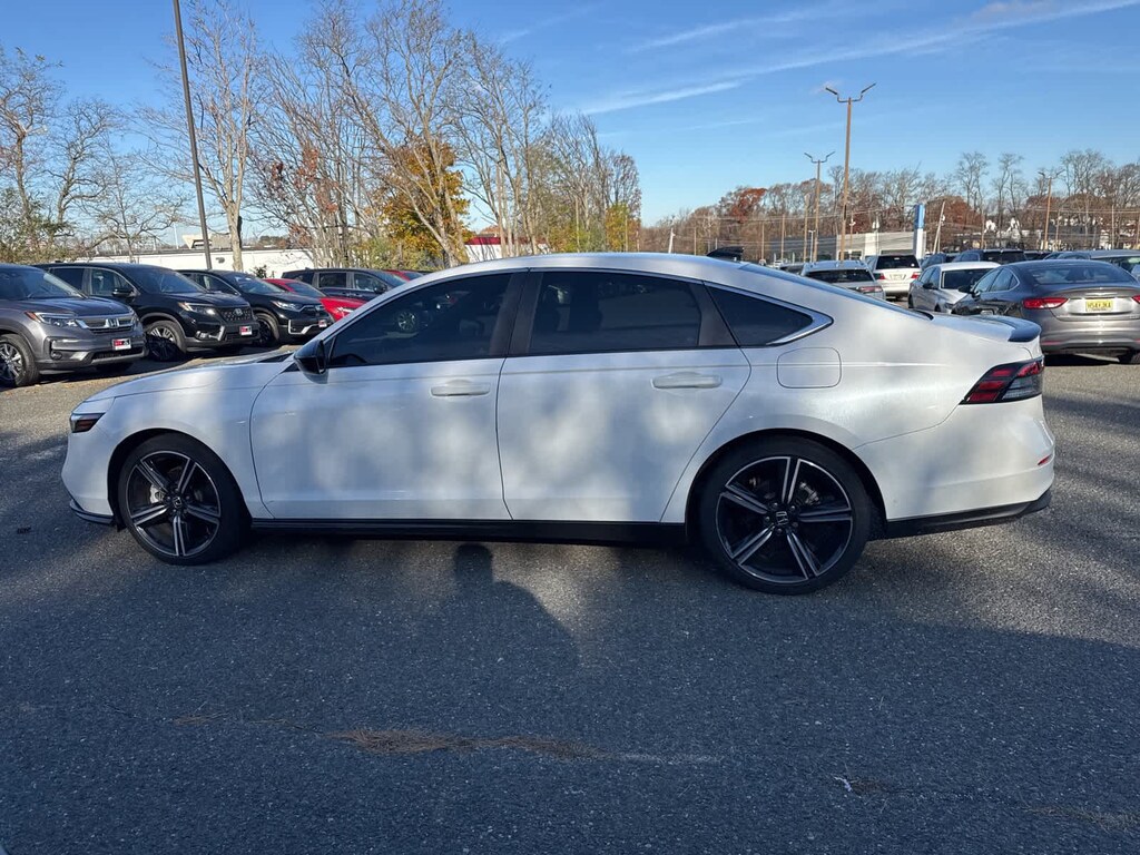 Used 2023 Honda Accord Hybrid Sport w/BSI Sedan