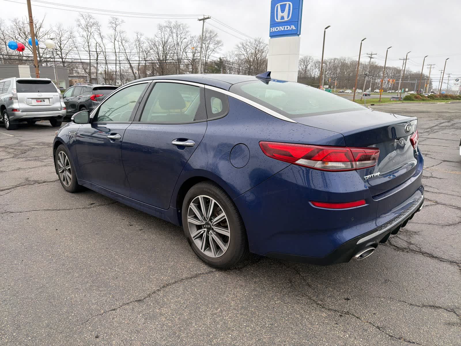 Thumbnail: 2019 Kia Optima - 3