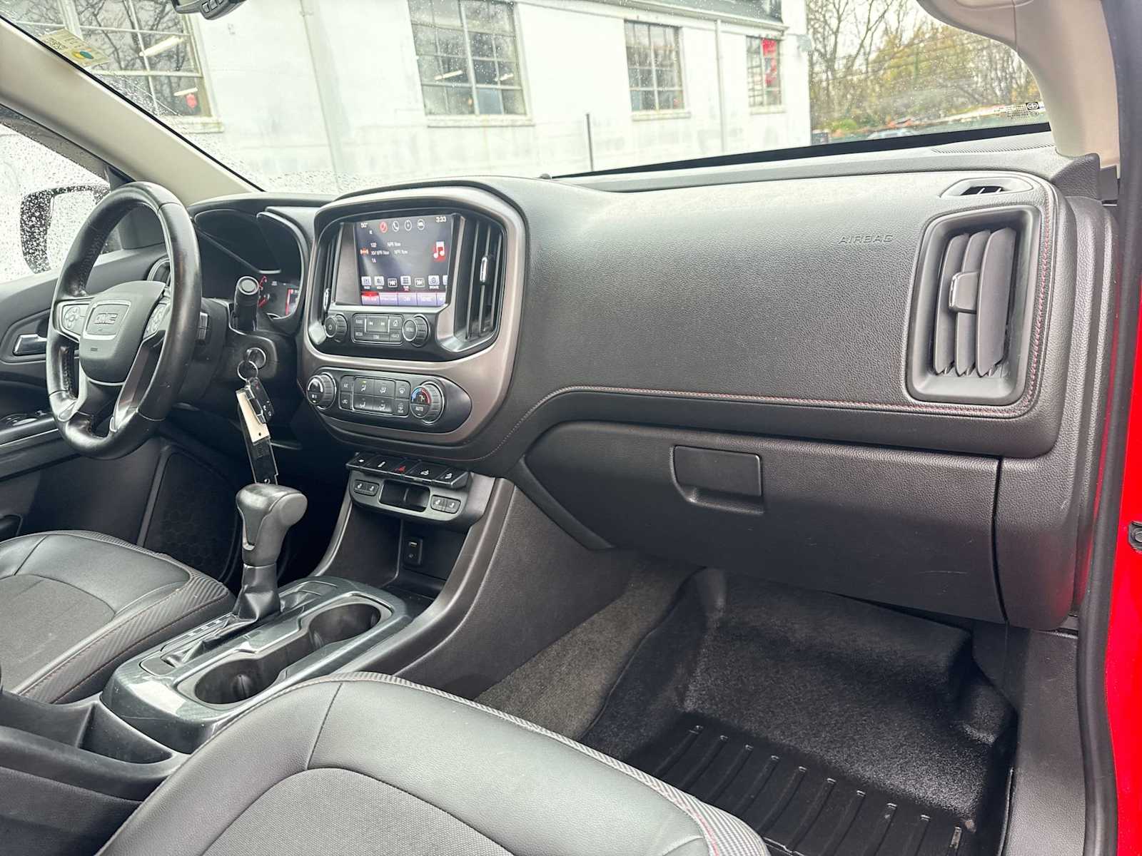 Thumbnail: 2016 GMC Canyon - 14