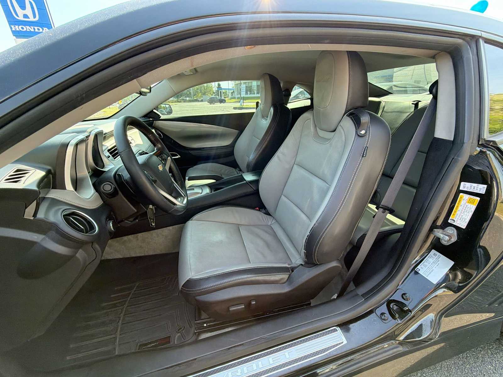 Thumbnail: 2012 Chevrolet Camaro - 20