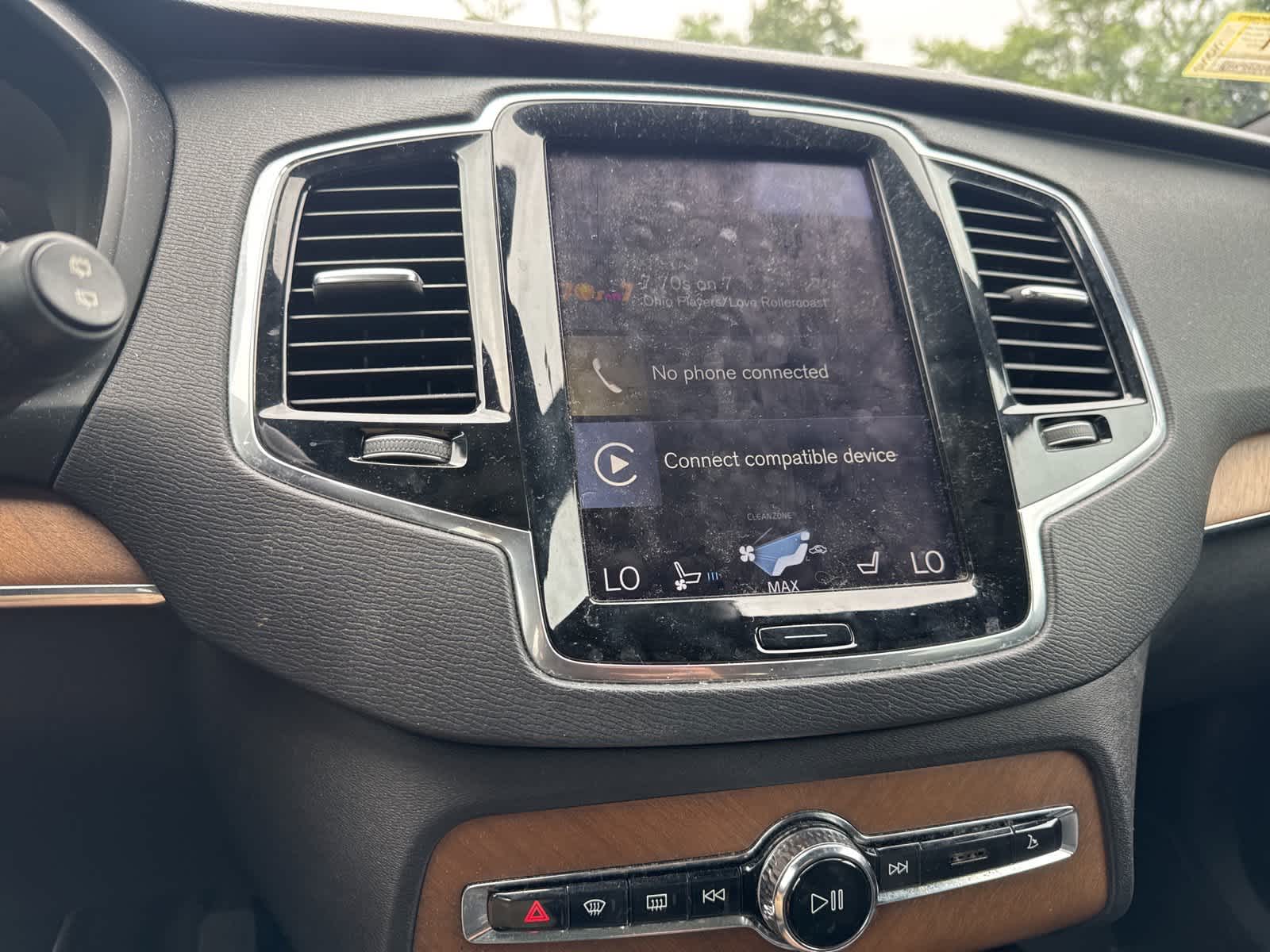 Thumbnail: 2017 Volvo XC90 - 13