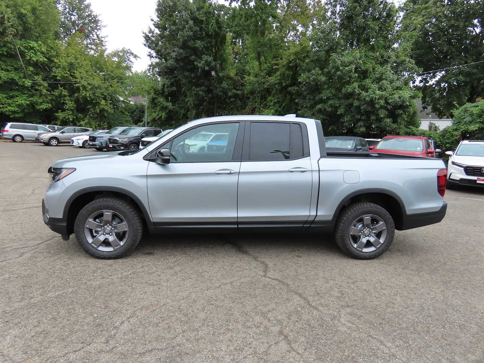 Thumbnail: 2025 Honda Ridgeline - 3