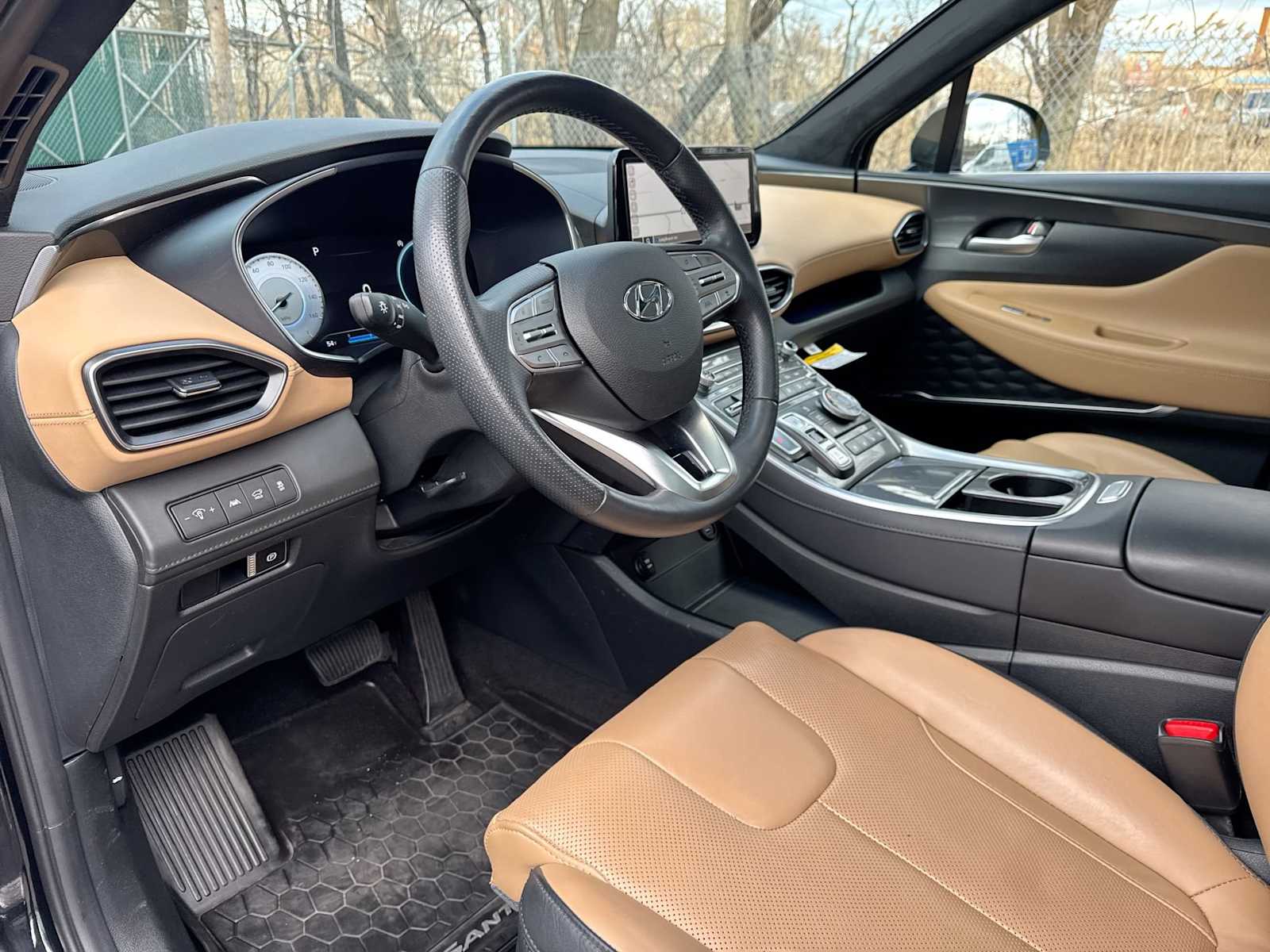 Thumbnail: 2023 Hyundai Santa Fe - 10