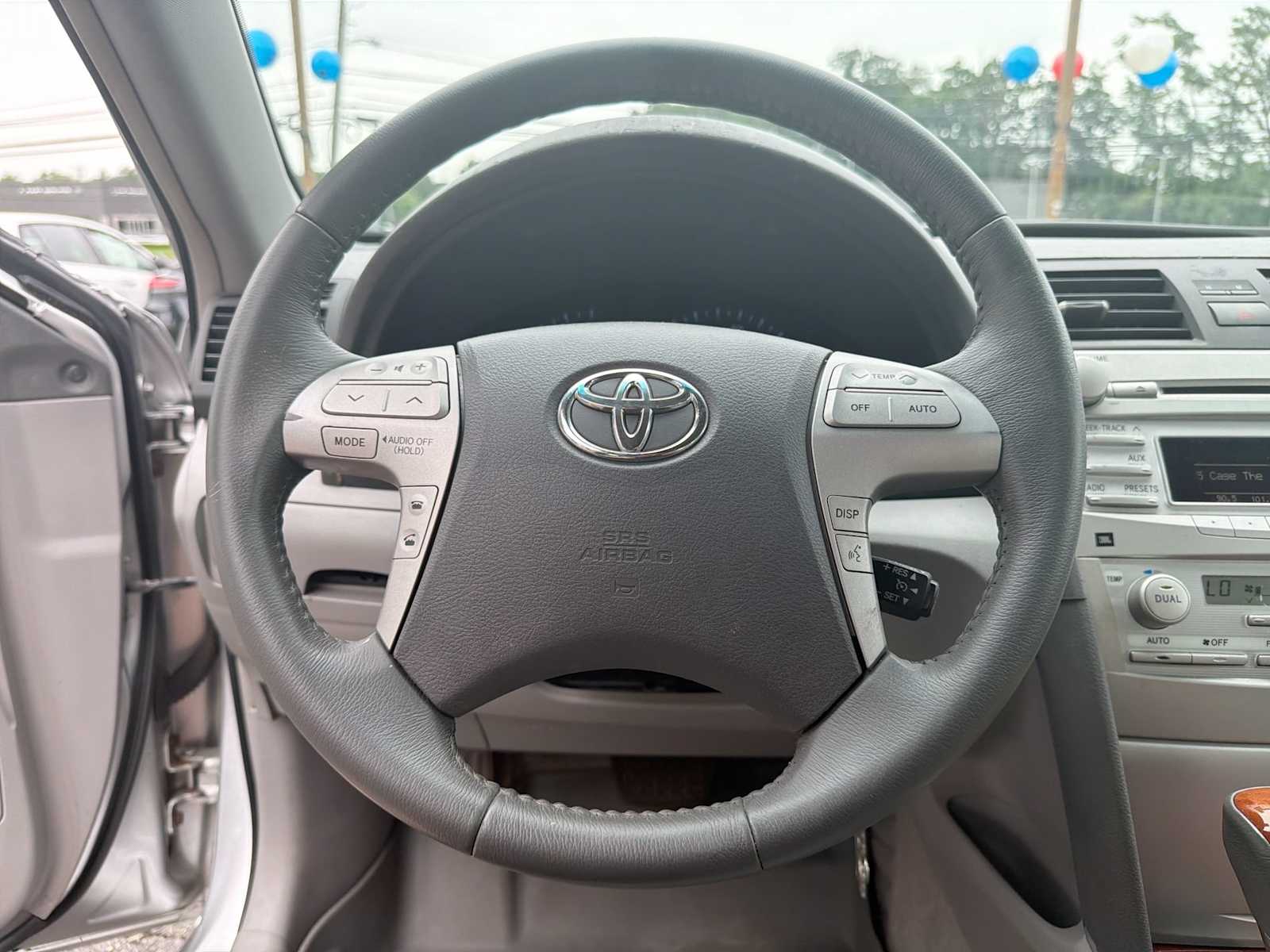 Thumbnail: 2010 Toyota Camry - 24