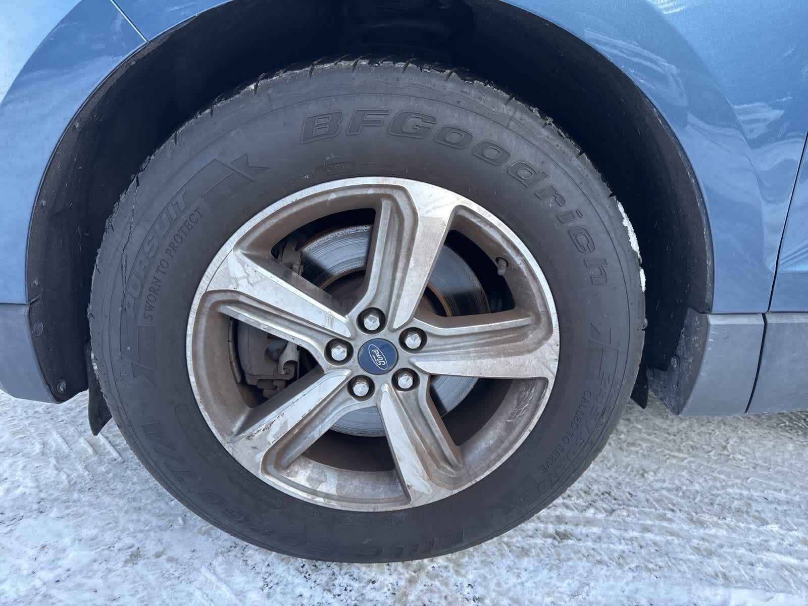 Thumbnail: 2019 Ford Edge - 19