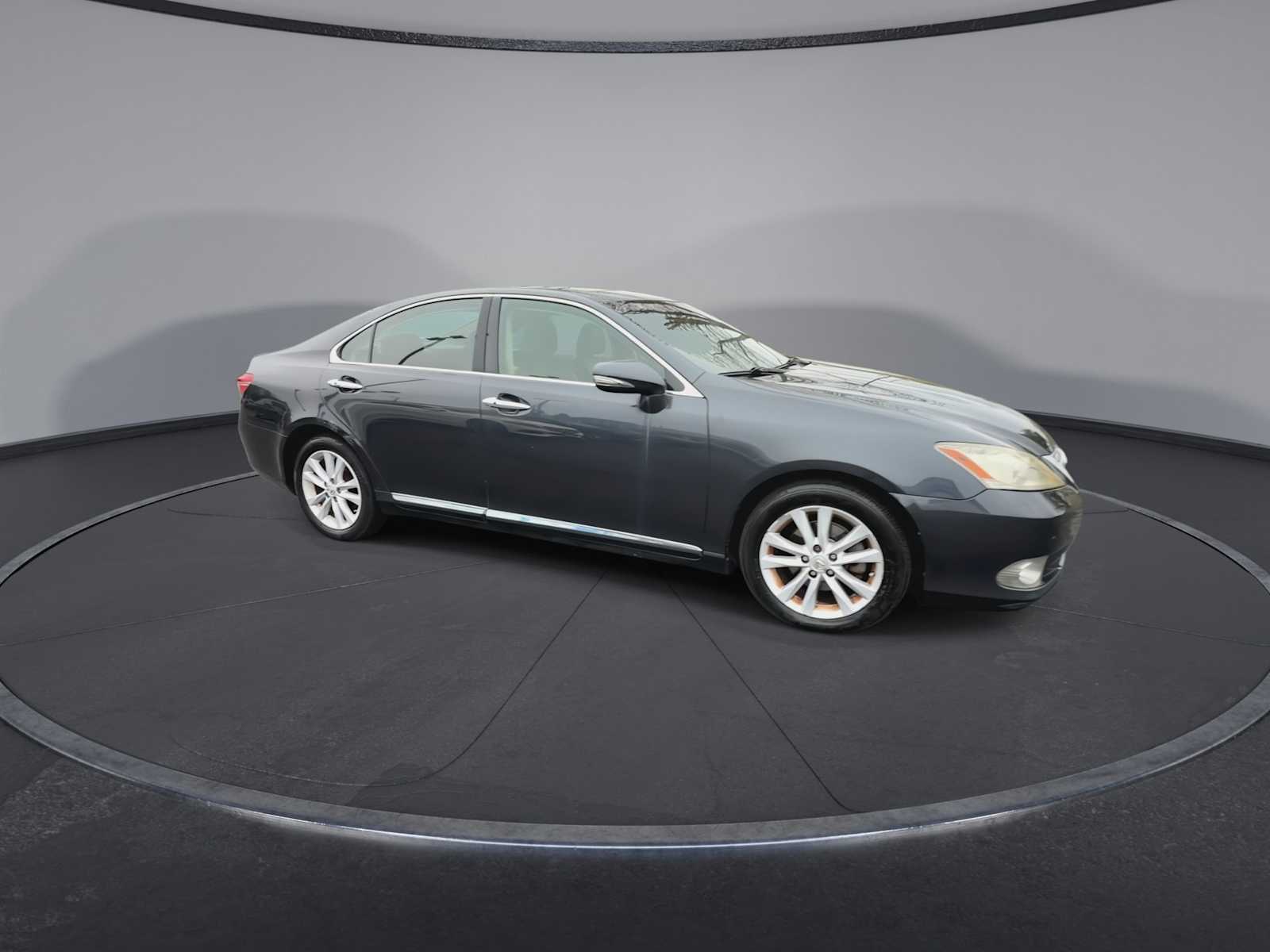 Thumbnail: 2011 Lexus ES - 9