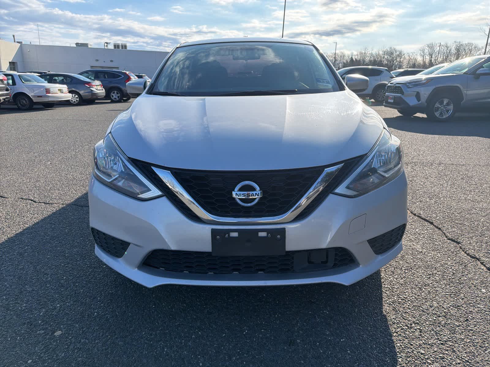 Thumbnail: 2018 Nissan Sentra - 8