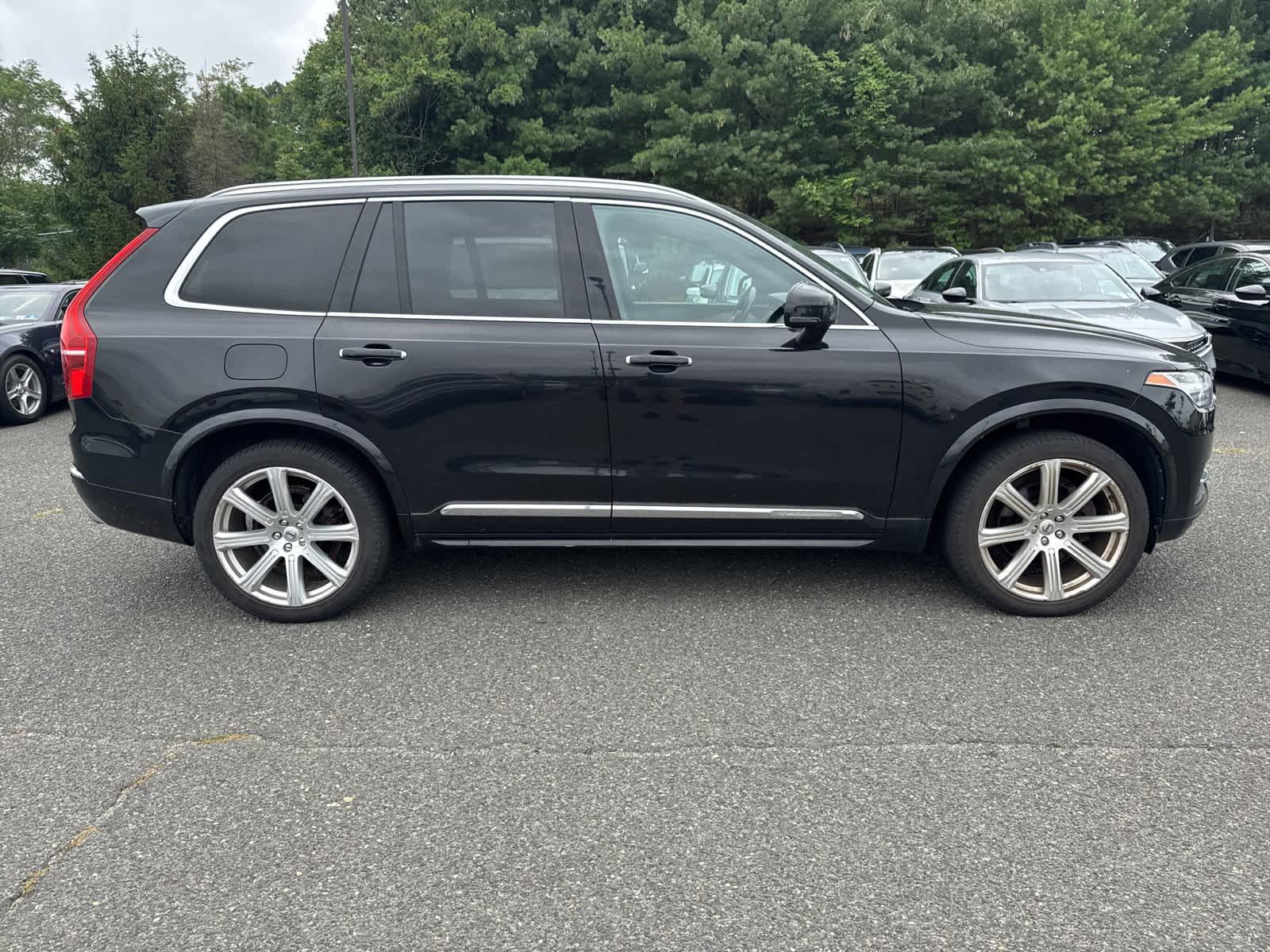 Thumbnail: 2017 Volvo XC90 - 6
