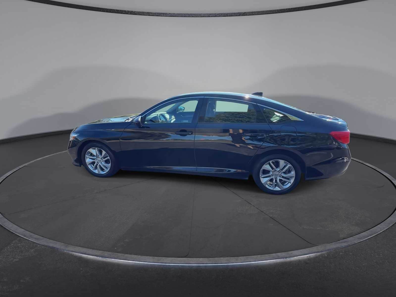 Thumbnail: 2018 Honda Accord - 5