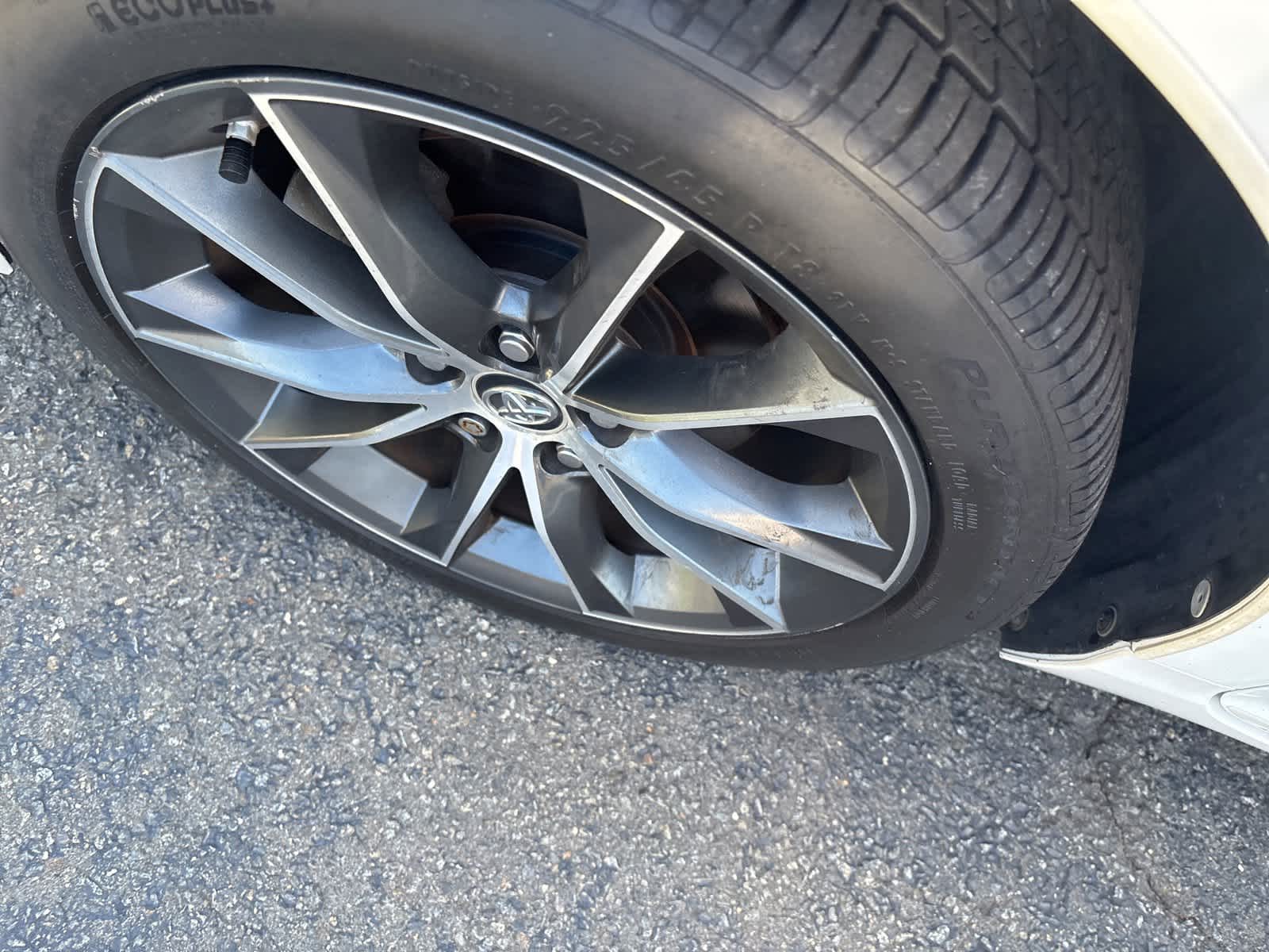 Thumbnail: 2015 Toyota Camry - 7