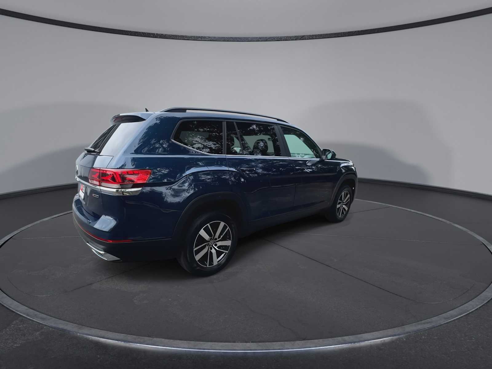 Thumbnail: 2022 Volkswagen Atlas - 8