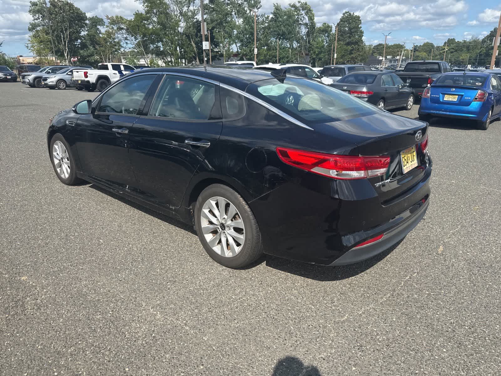 Thumbnail: 2018 Kia Optima - 3
