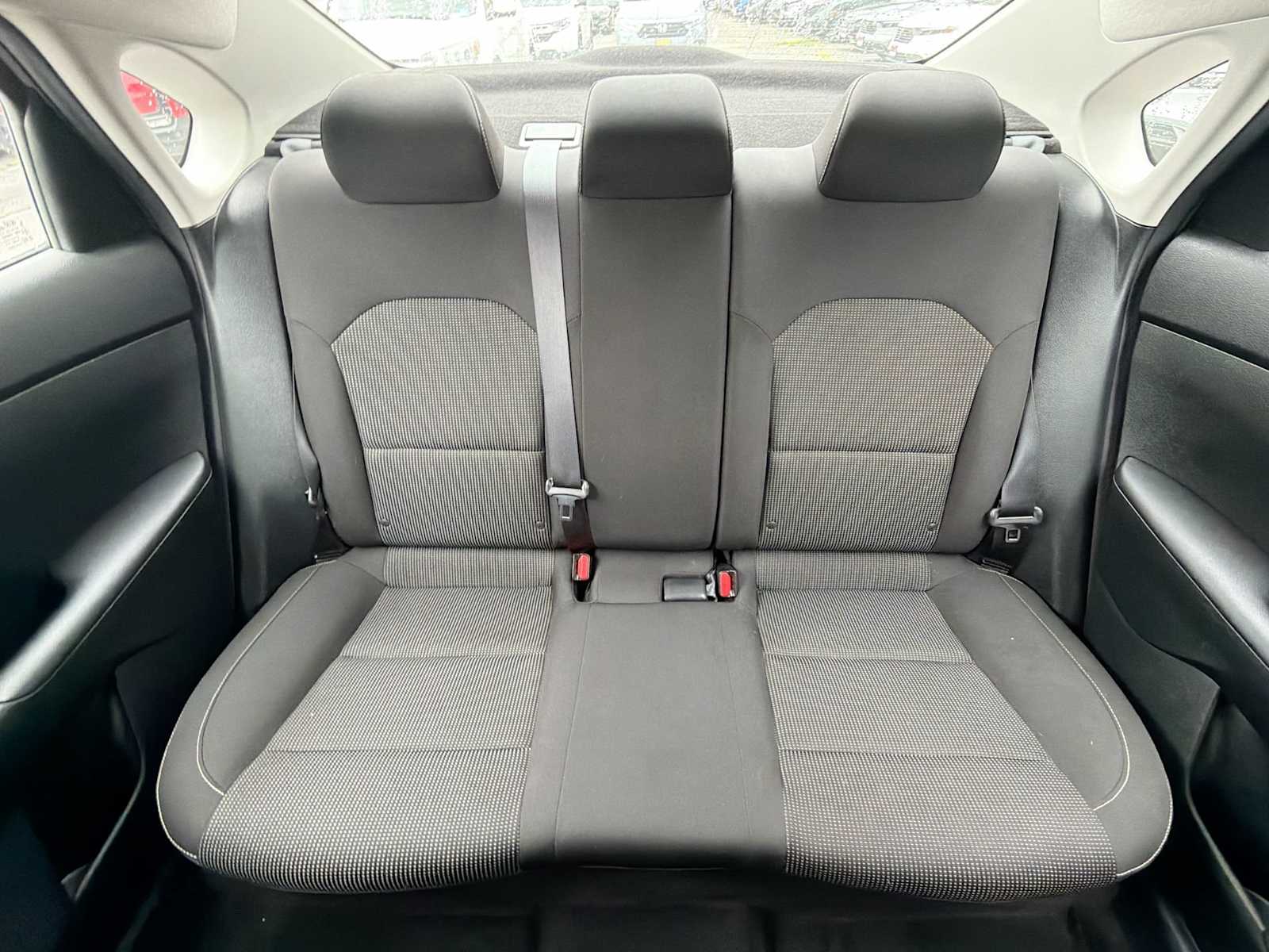Thumbnail: 2019 Kia Forte - 13