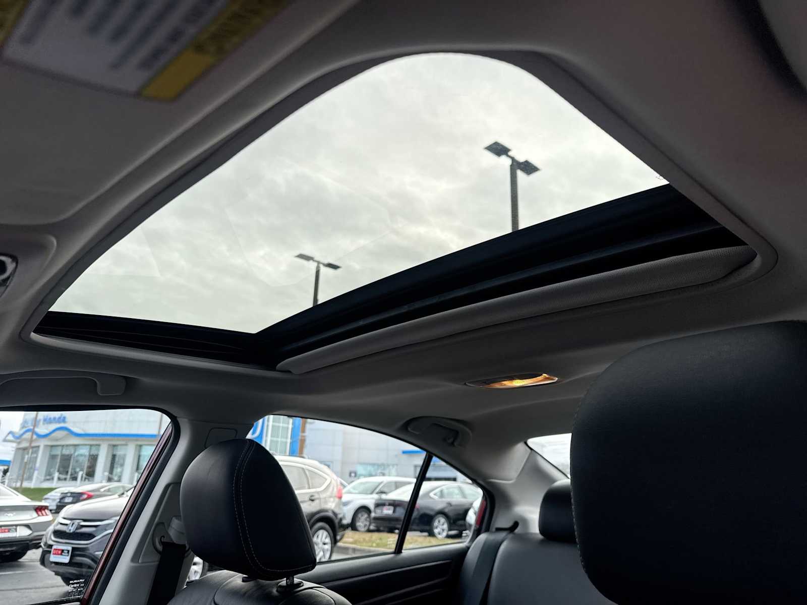 Thumbnail: 2015 Subaru Legacy - 23