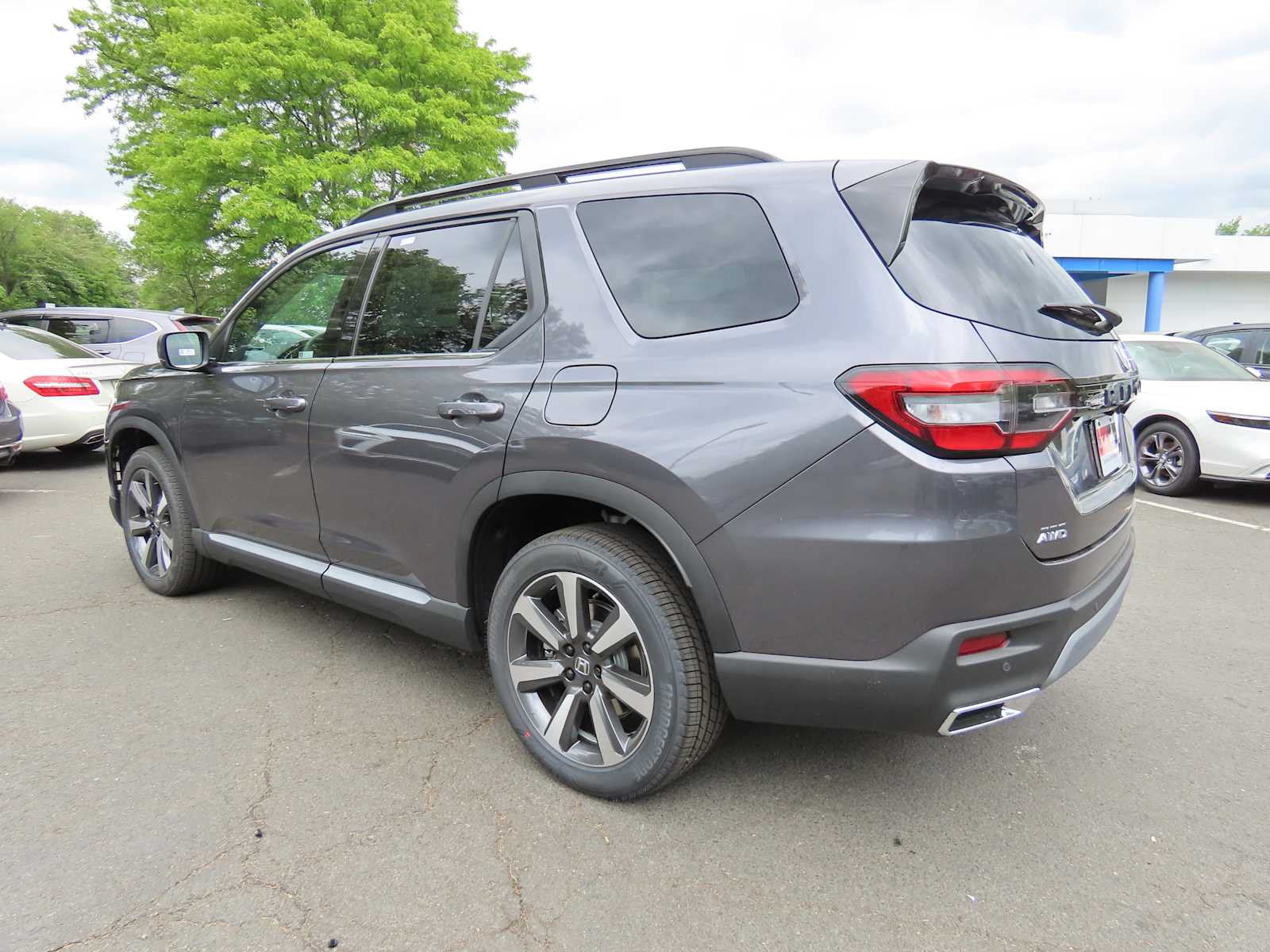 Thumbnail: 2025 Honda Pilot - 4
